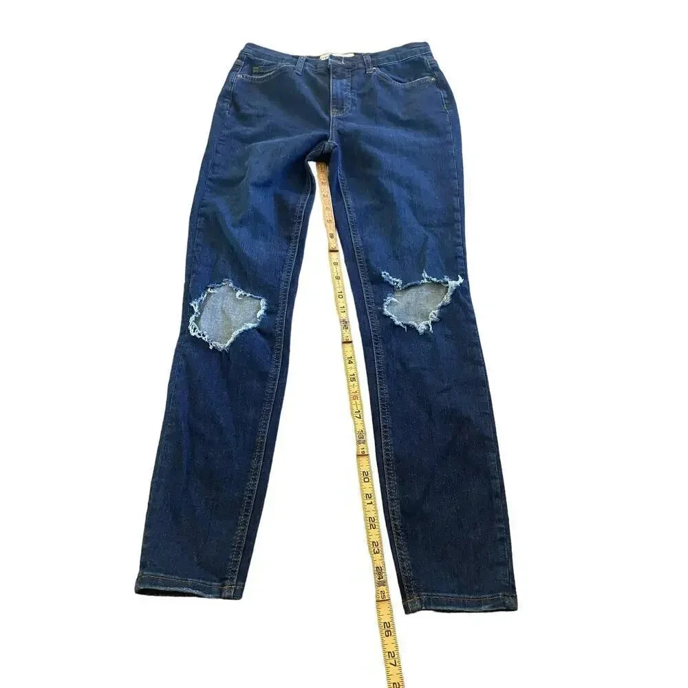 Free People Blue Busted Knee Skinny Fit Jeans Size 28R